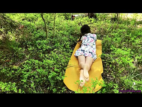 ❤️ Cudzinec na Tinderi masturbuje moju kundičku a vášnivo šuká v lese ☑ Sex video na sk.oblogcki.ru ❌️❤